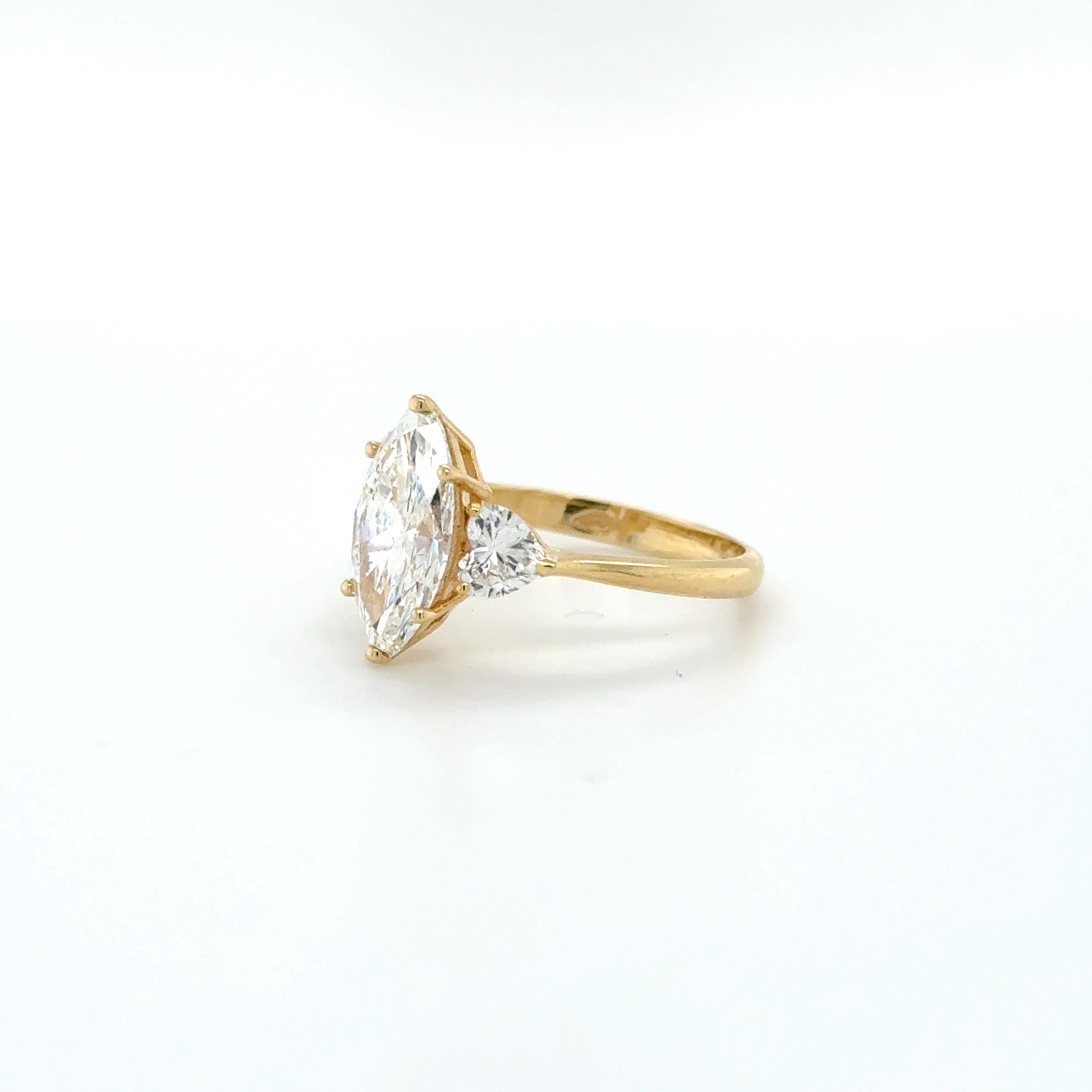 Radiant Embrace Diamond Ring – 18K Yellow Gold (2.54 ct Total)