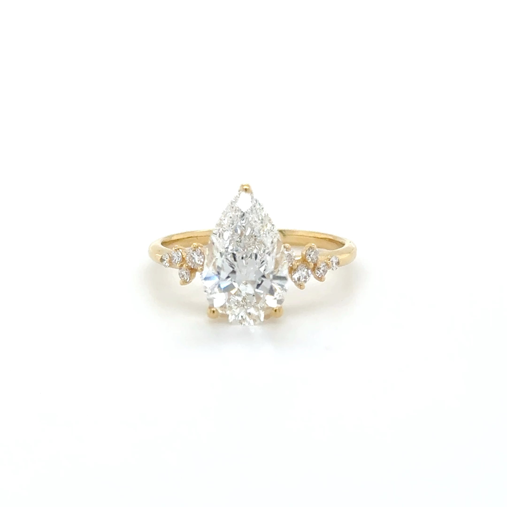 'Isolde' – 2.50ct Pear shaped Engagement Ring with Side Stones | 18K Yellow Gold
