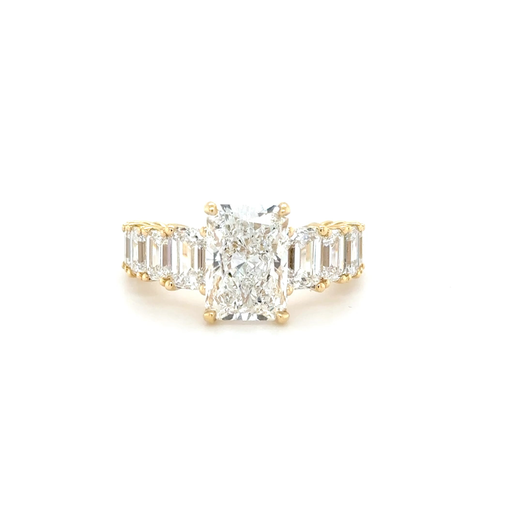 3.03ct Emerald-Cut Lab-Grown Diamond Ring with Degradé Emerald Side Stones in 18K Yellow Gold (IGI Certified)