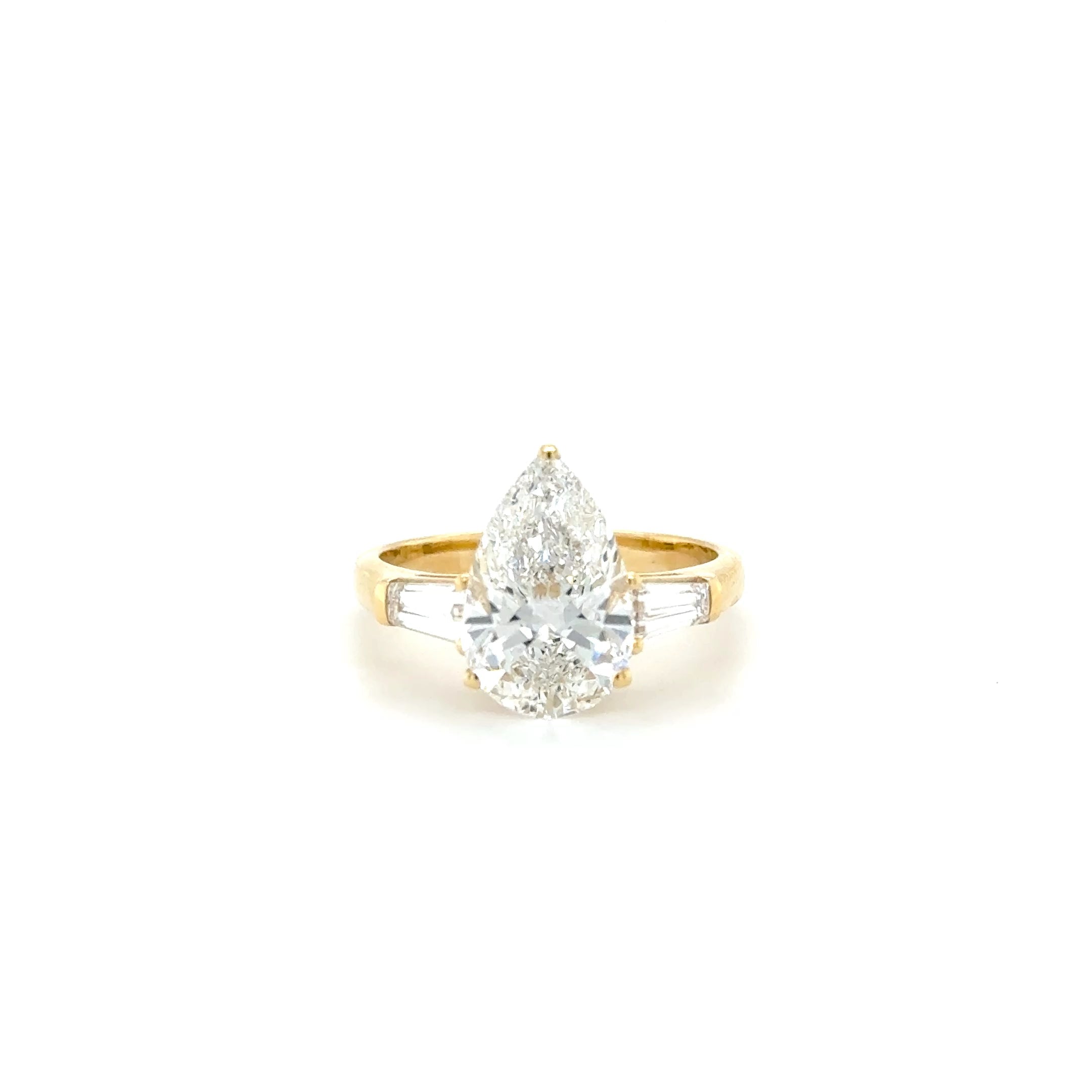 Pear-Cut Diamond Engagement Ring – 18K Yellow Gold (3.57 ct Total)