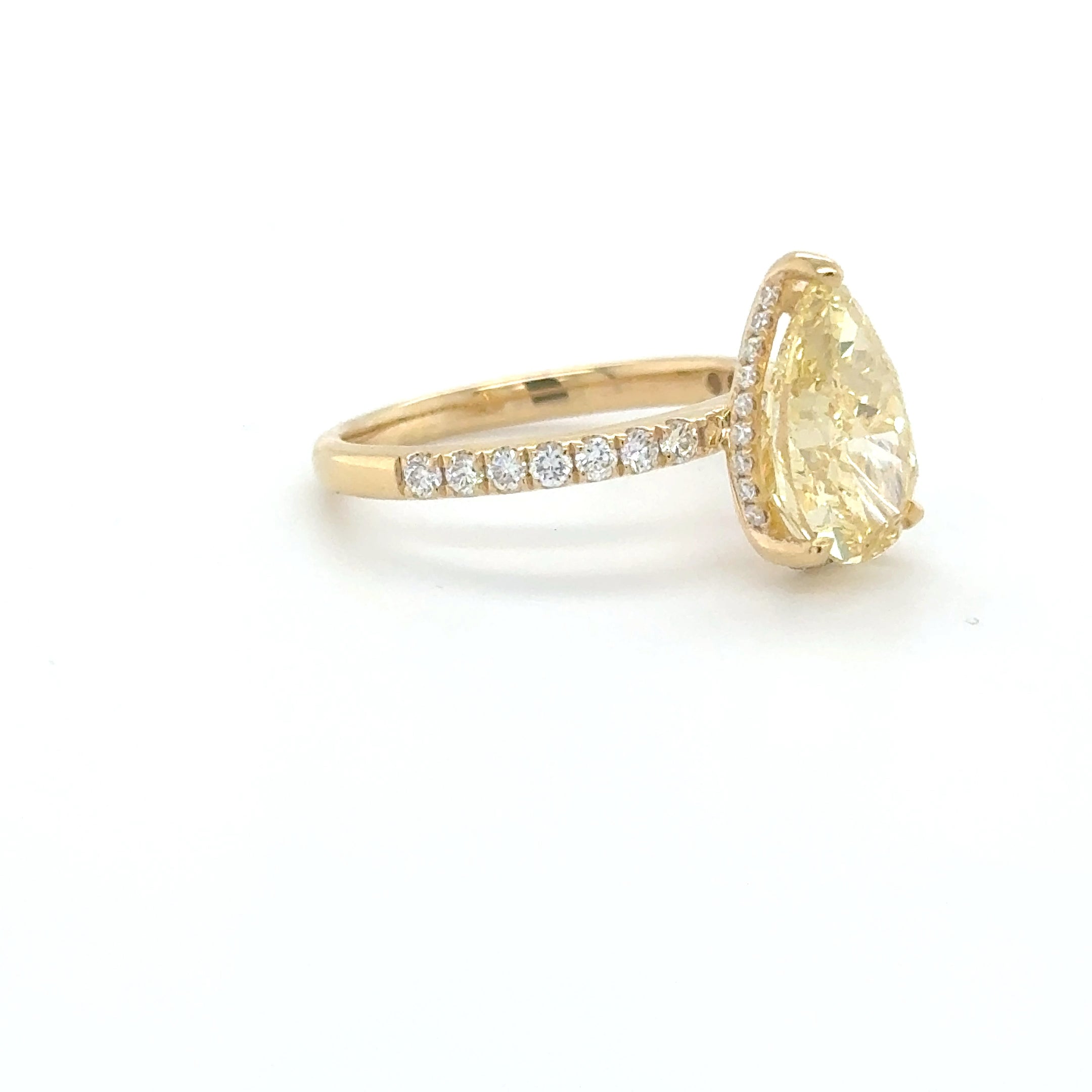 Golden Flame Pear Diamond Ring – 3.21ct Fancy Yellow Lab-Grown