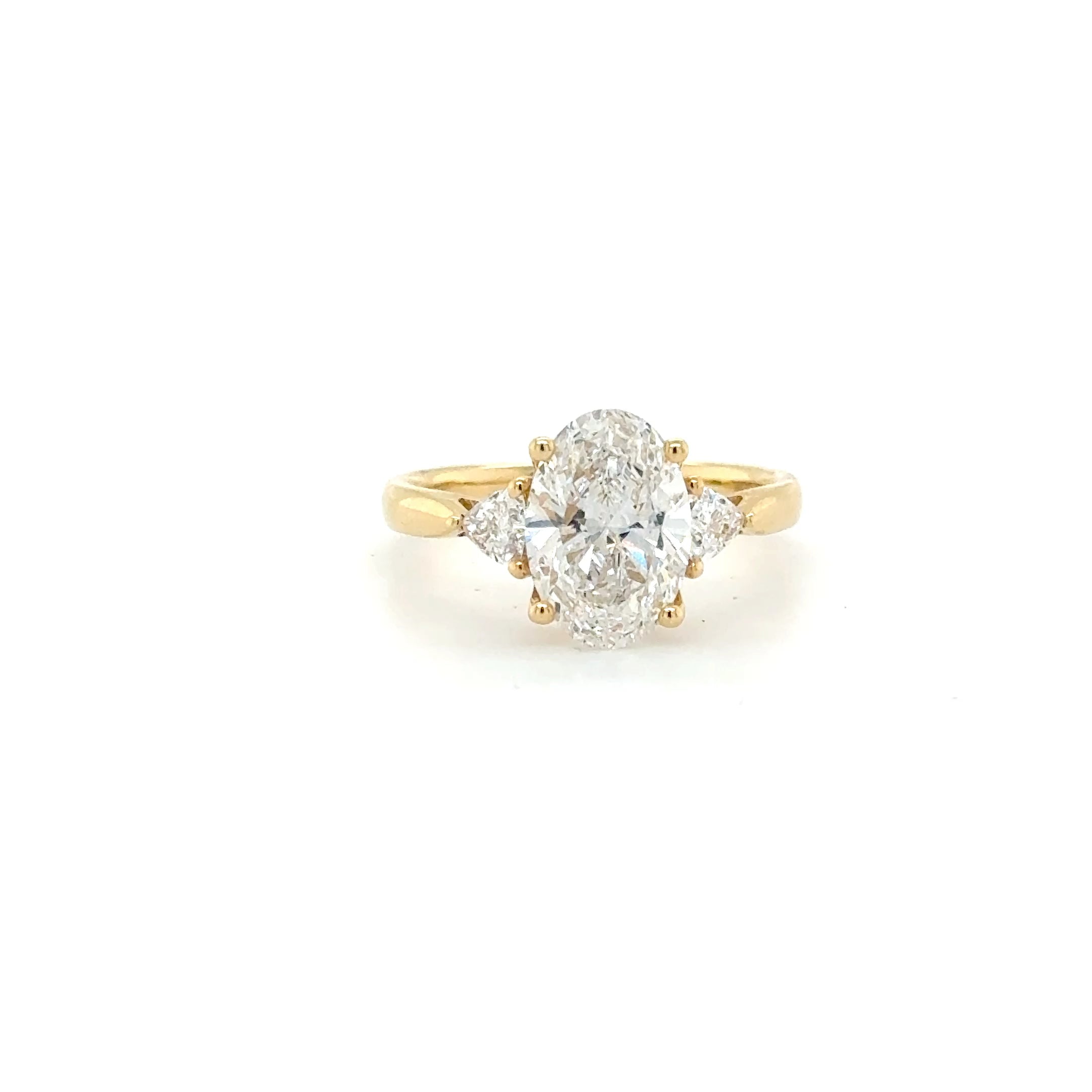 The Valora Oval Ring with Side Stones - 18k Yellow Gold Band
